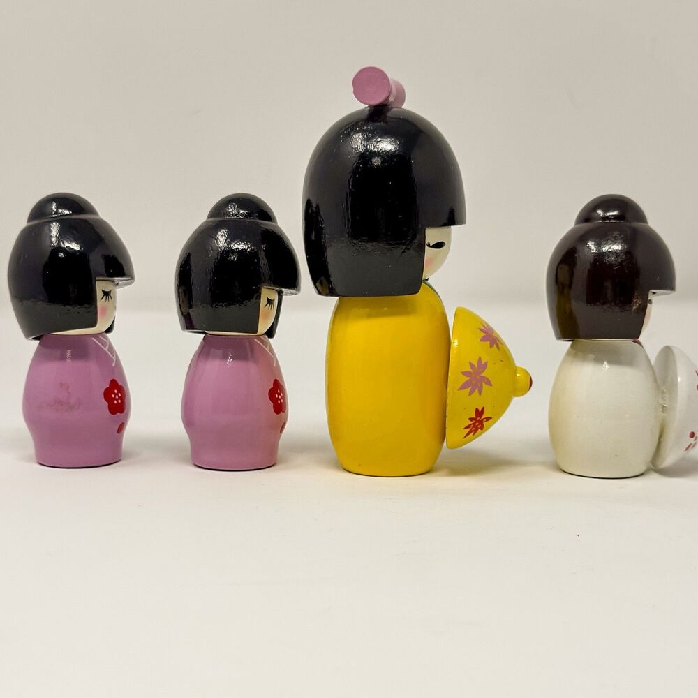 Vintage Kokeshi Dolls Set 4 Ball Jointed Japanese Wooden Cute Decor - Picture 4 of 6